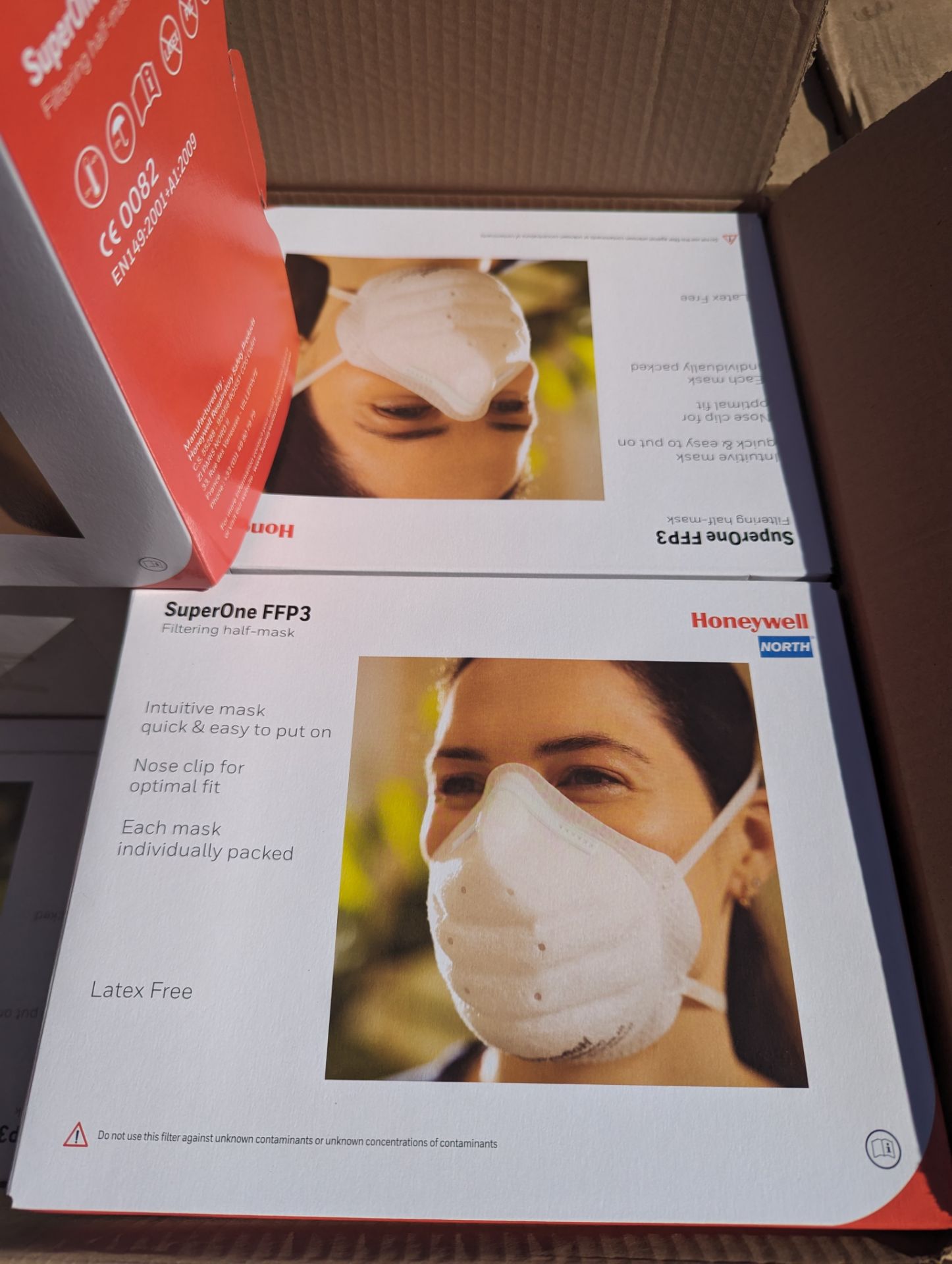 4x Boxes Honeywell SuperOne V2 ip2 FFP3 Filtering Masks - Bild 3 aus 3