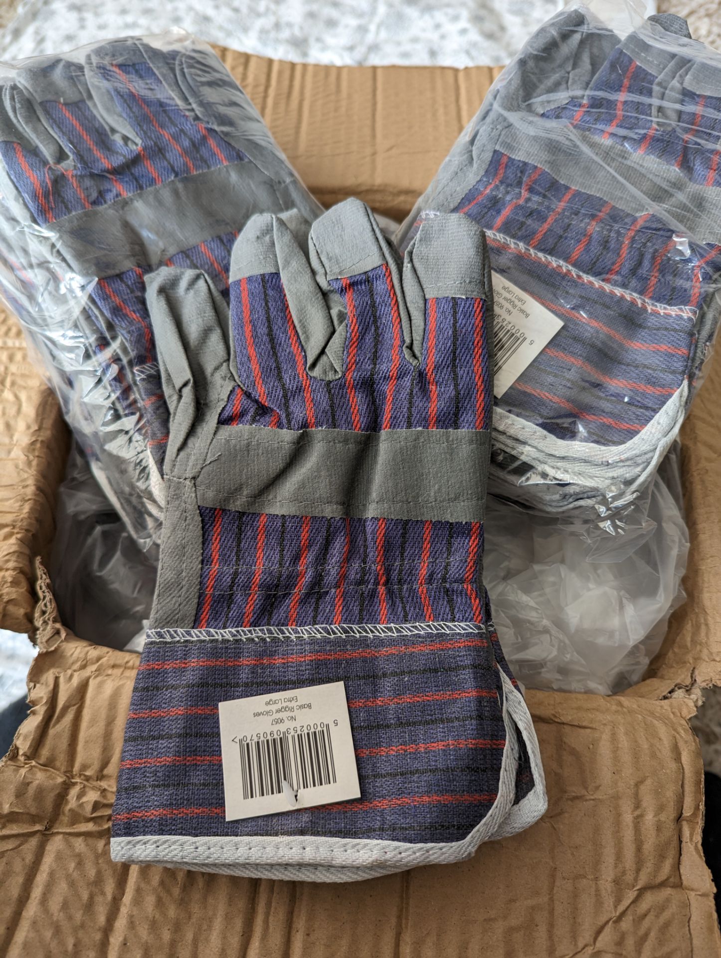 100 Pairs Rigger Gloves Size Extra Large - Image 2 of 4