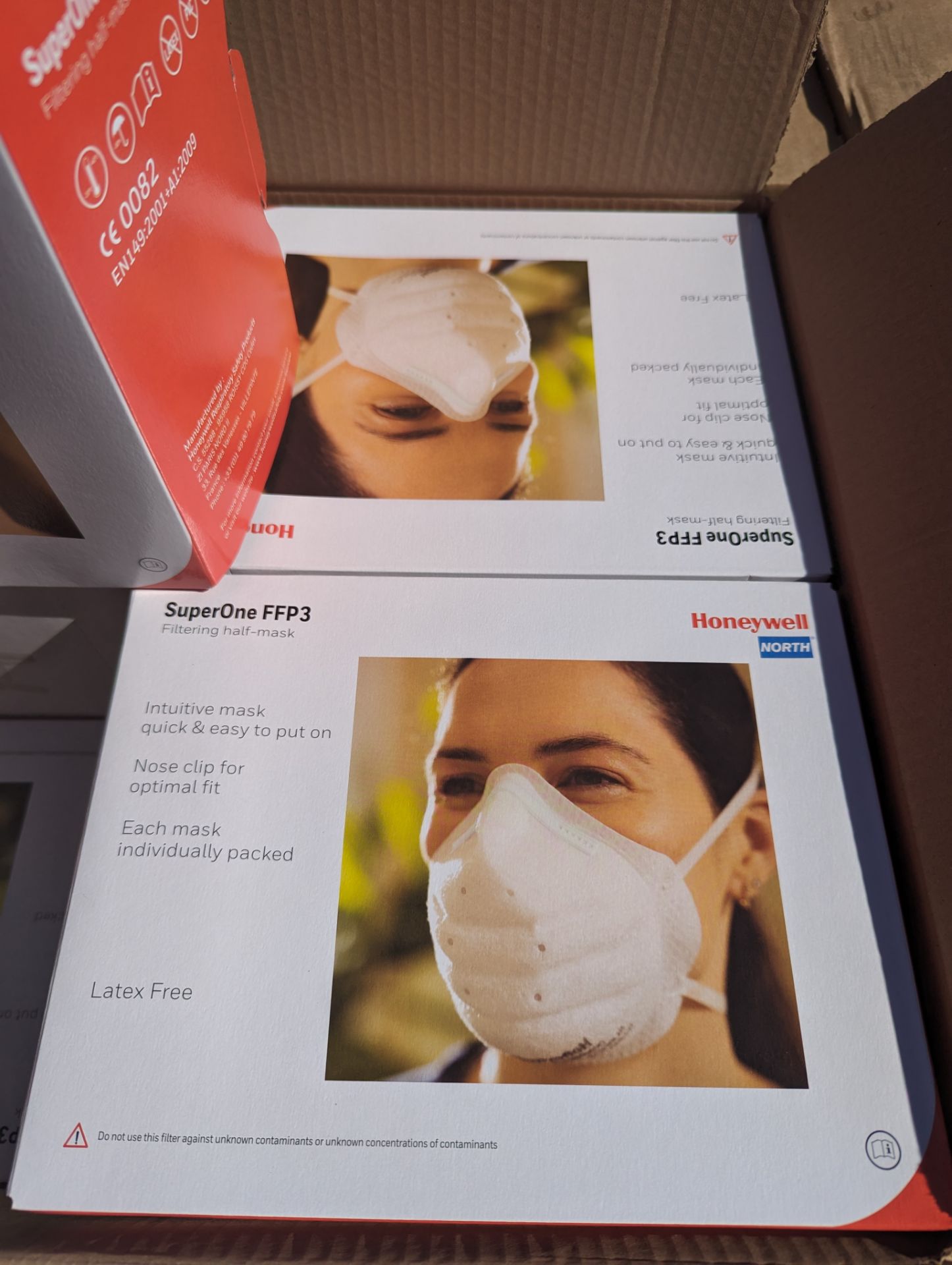 4x Boxes Honeywell SuperOne V2 ip2 FFP3 Filtering Masks - Bild 2 aus 3