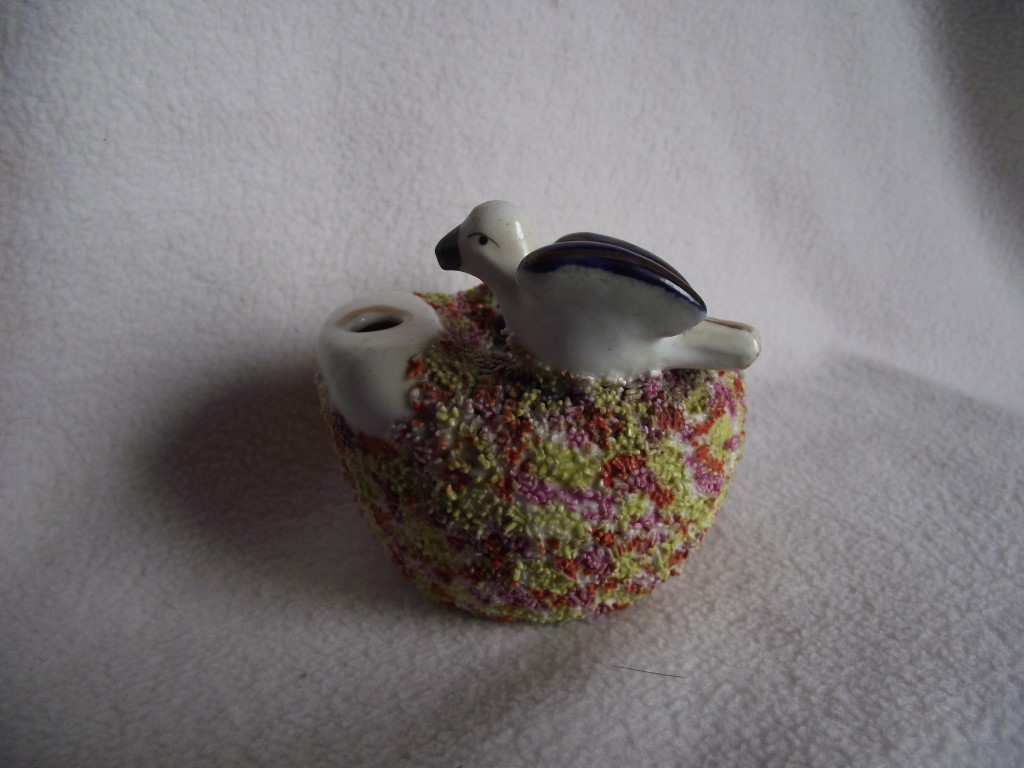 19th Century Staffordshire Pottery ""Bird on Nest"" Quill Holder - Image 5 of 15