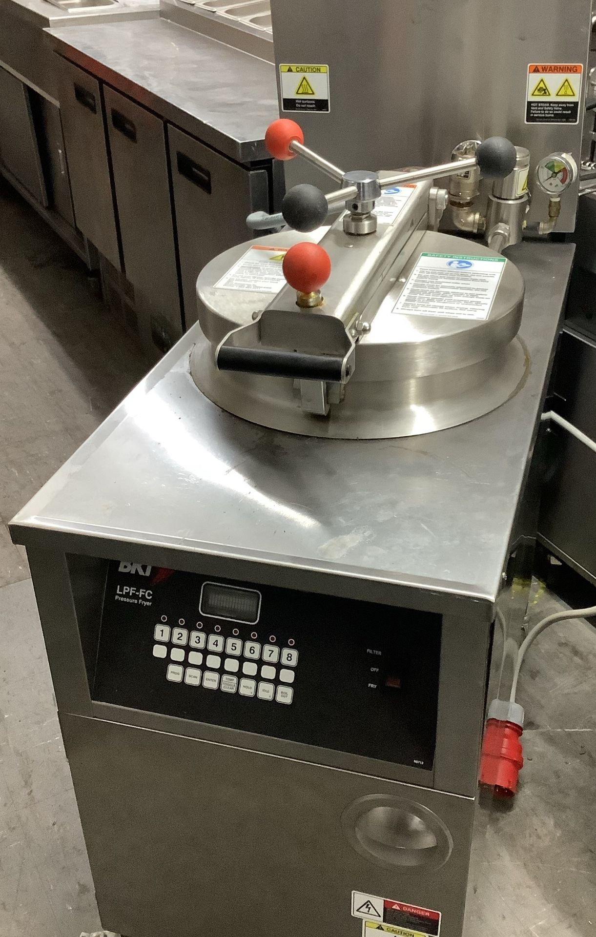 BKI Chicken Pressure Fryer Electric, 3 Phase