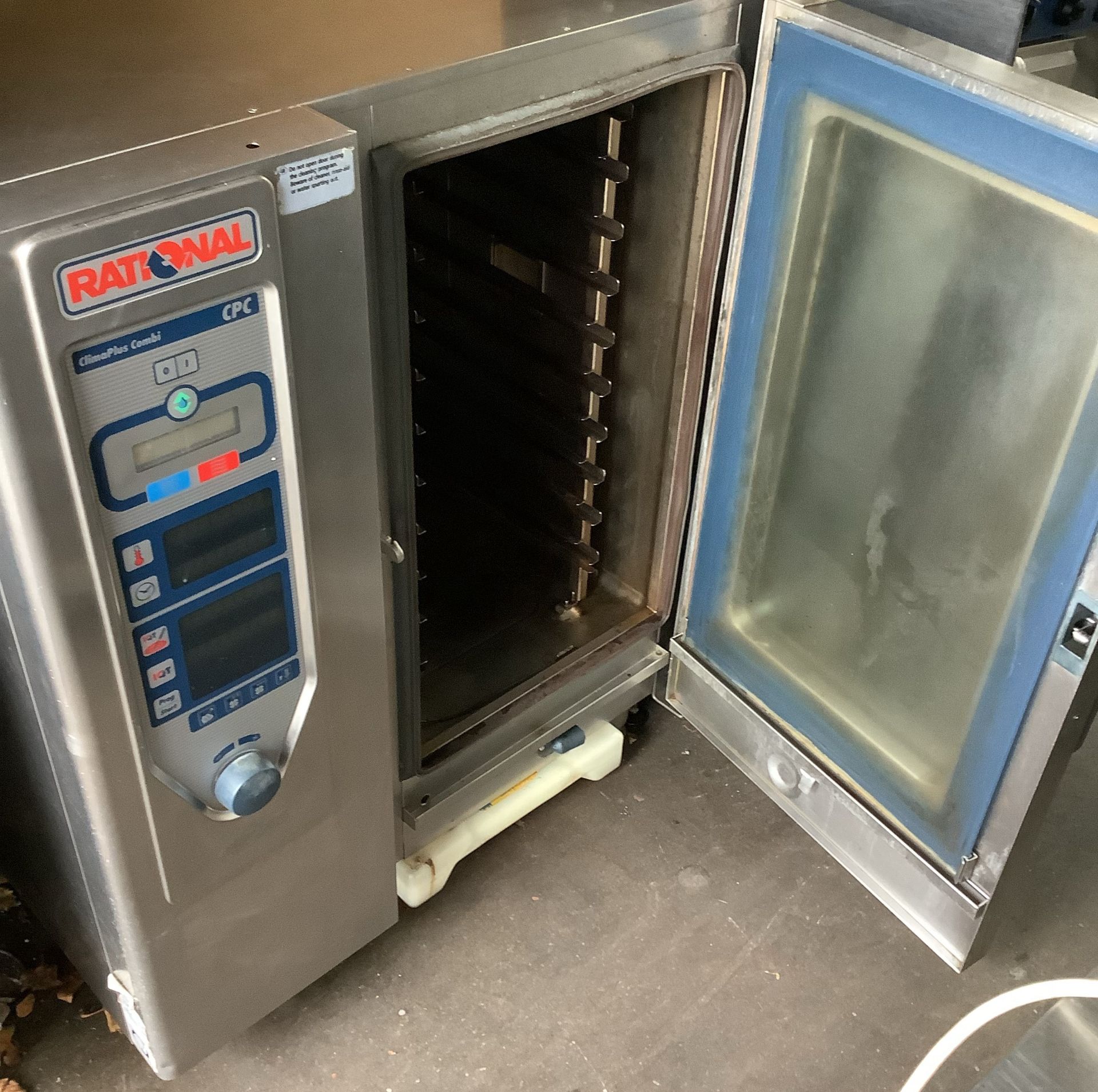 Rational Combi Oven 10 Grid, 3 Phase - Image 2 of 2