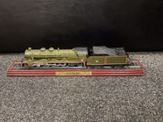8 x Train Models