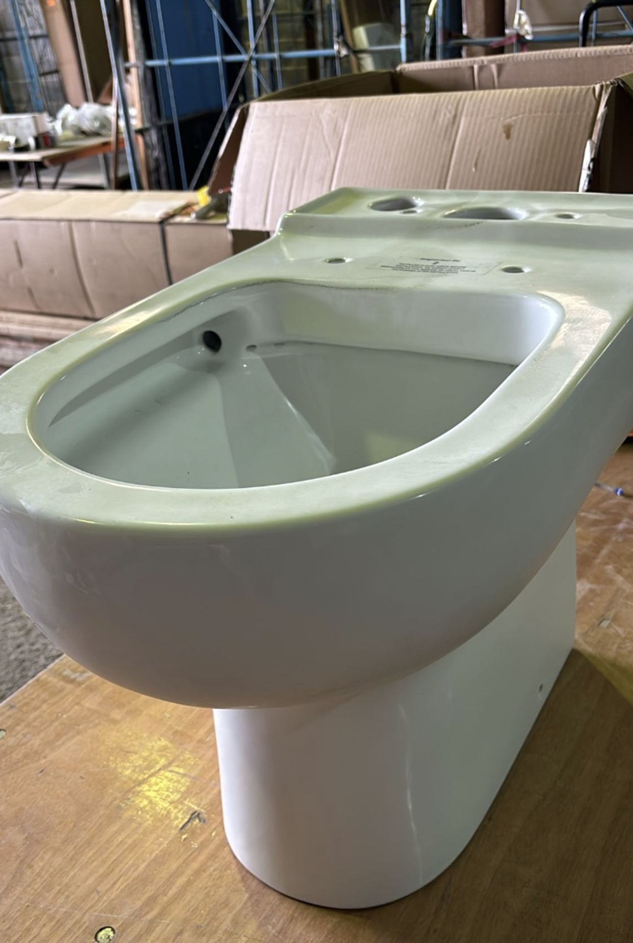 Brand New Boxed Bathstore City Space Rimless Close Coupled Pan RRP £299 **No Vat**