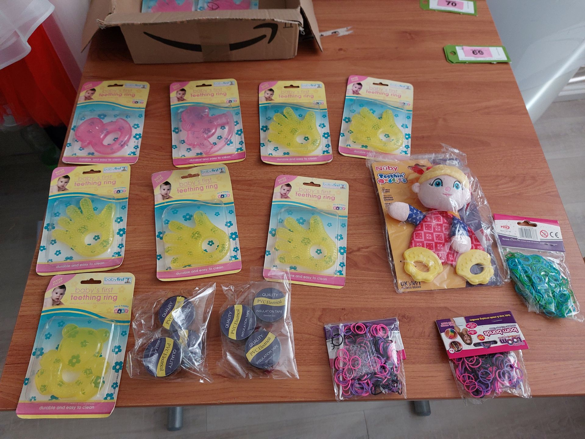 Selection of Teething Rings and Loom Bands - Image 7 of 9