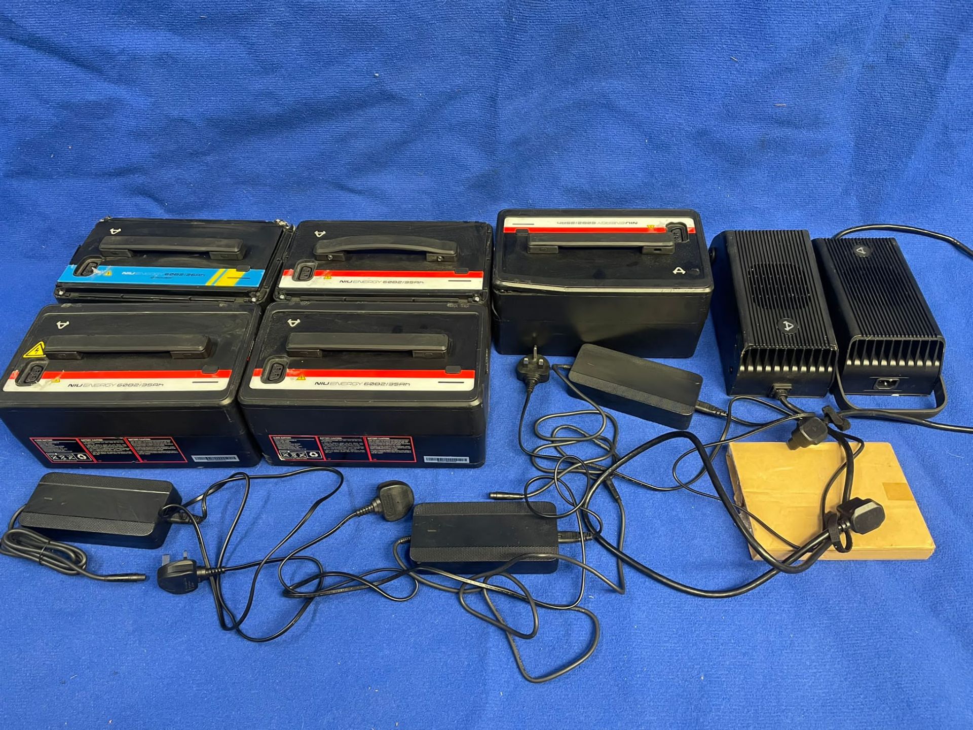 10 x Niu GTS & Sunra Robo S Electric Moped Scooters With Logbooks, Keys & Spares - Image 4 of 61