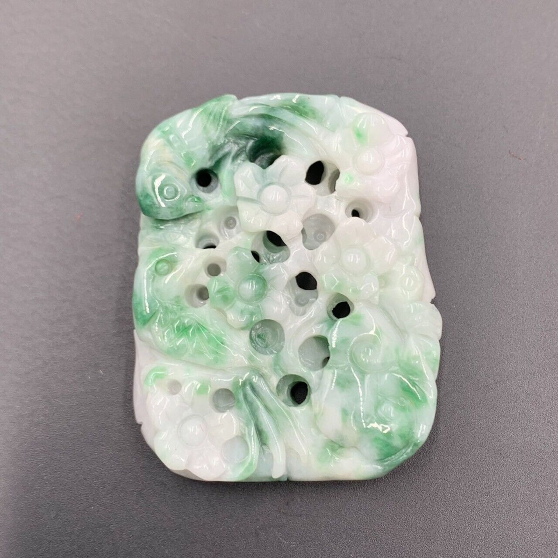 Natural Hand Carved Jadeite From Burma (Myanmar) - Image 2 of 4