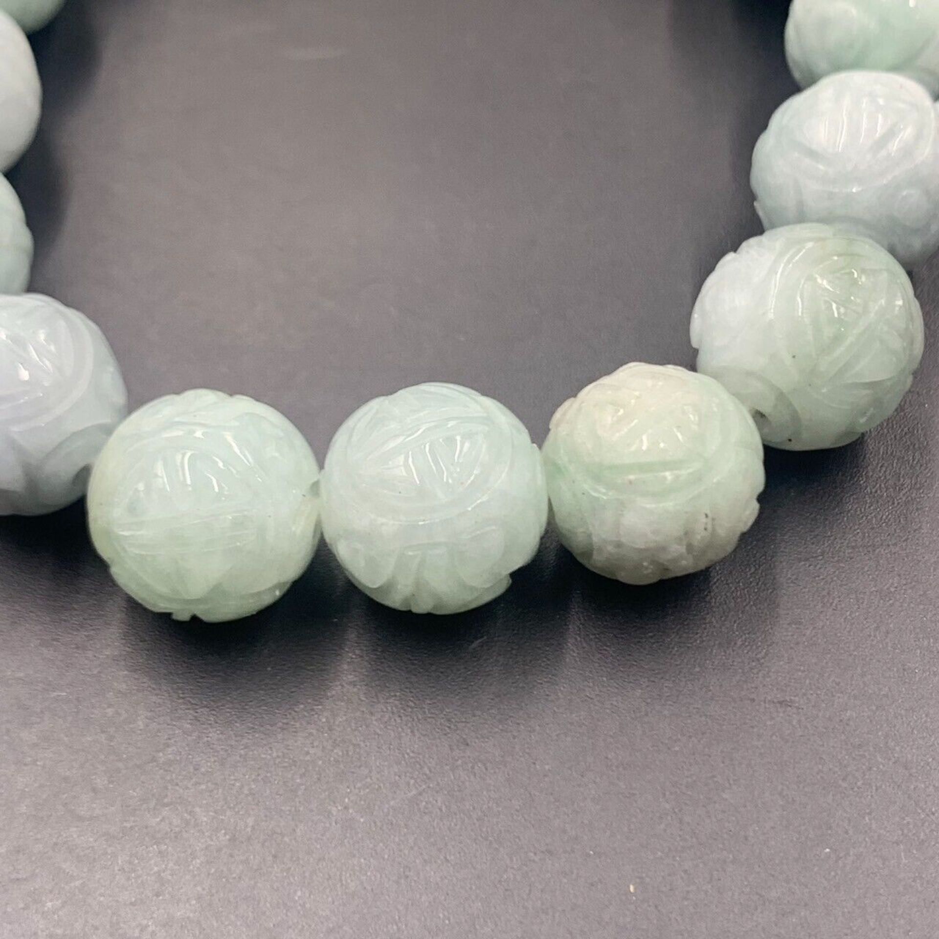 Natural Hand Carved Beautiful Jadeite Beads Bracelet - Image 2 of 5