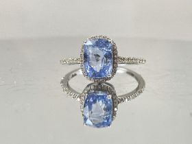 2.83 CT Unheated/Untreated Ceylon Cornflour Blue Sapphire Diamonds & 18k Gold