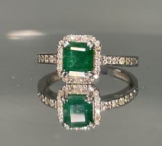 Beautiful Natural Emerald With Natural Diamonds & 18k Gold