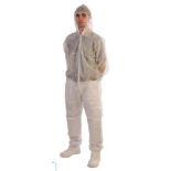 Lot 54 Disposable Coverall 2523 30gsm L x 125 Units