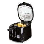 Title: 2 x DO461FR Black 2.5L Deep Fryers RRP £65Description: 2 x Deep Fryer 2.5L Black RRP £65 Each