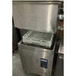 Commenda Passthrough Dishwasher