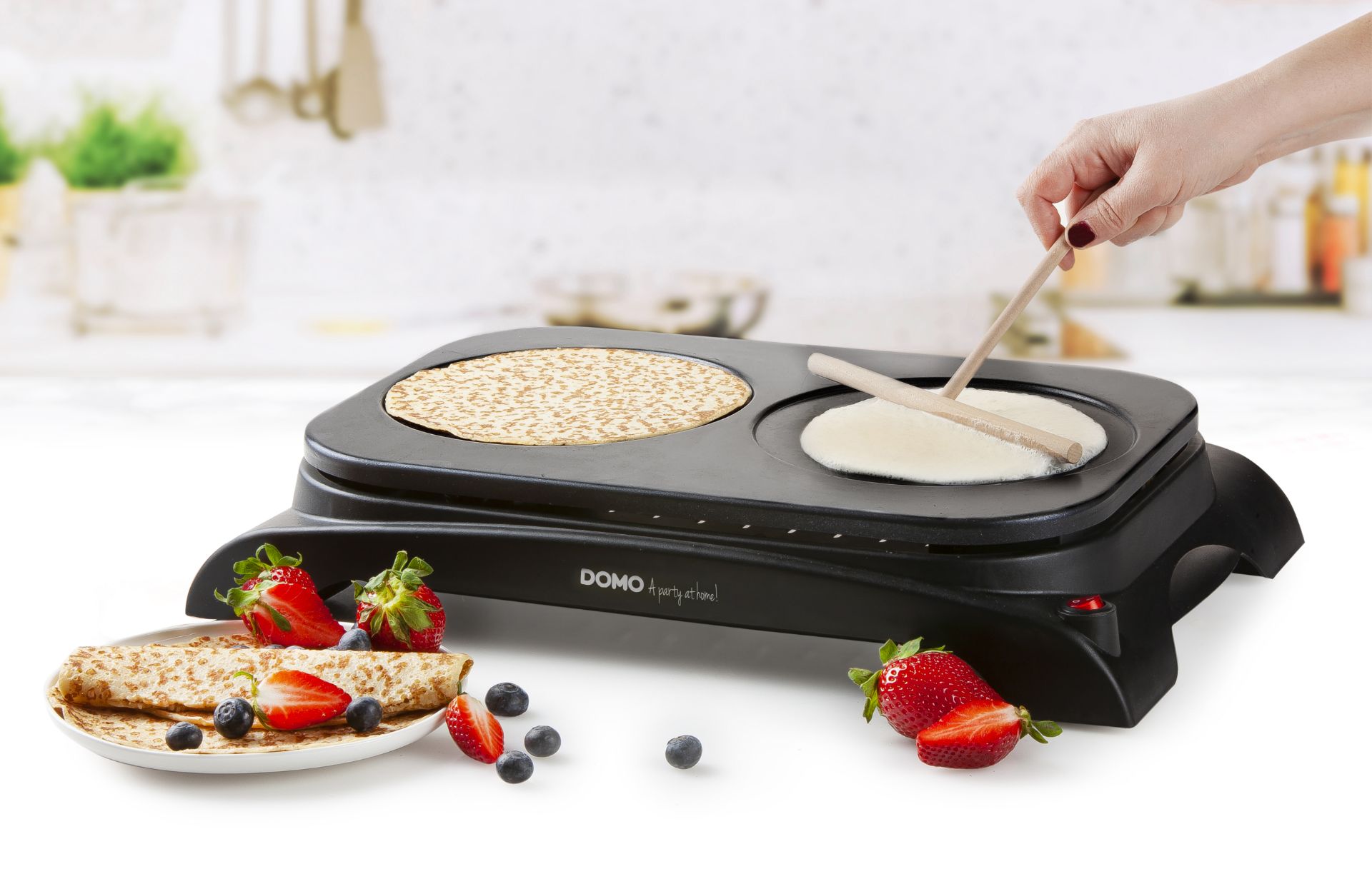 Title: DO8715P DOMO Twin Pancake Maker RRP £60Description: Twin Pancake Maker RRP £60 New & Boxed - Image 3 of 3