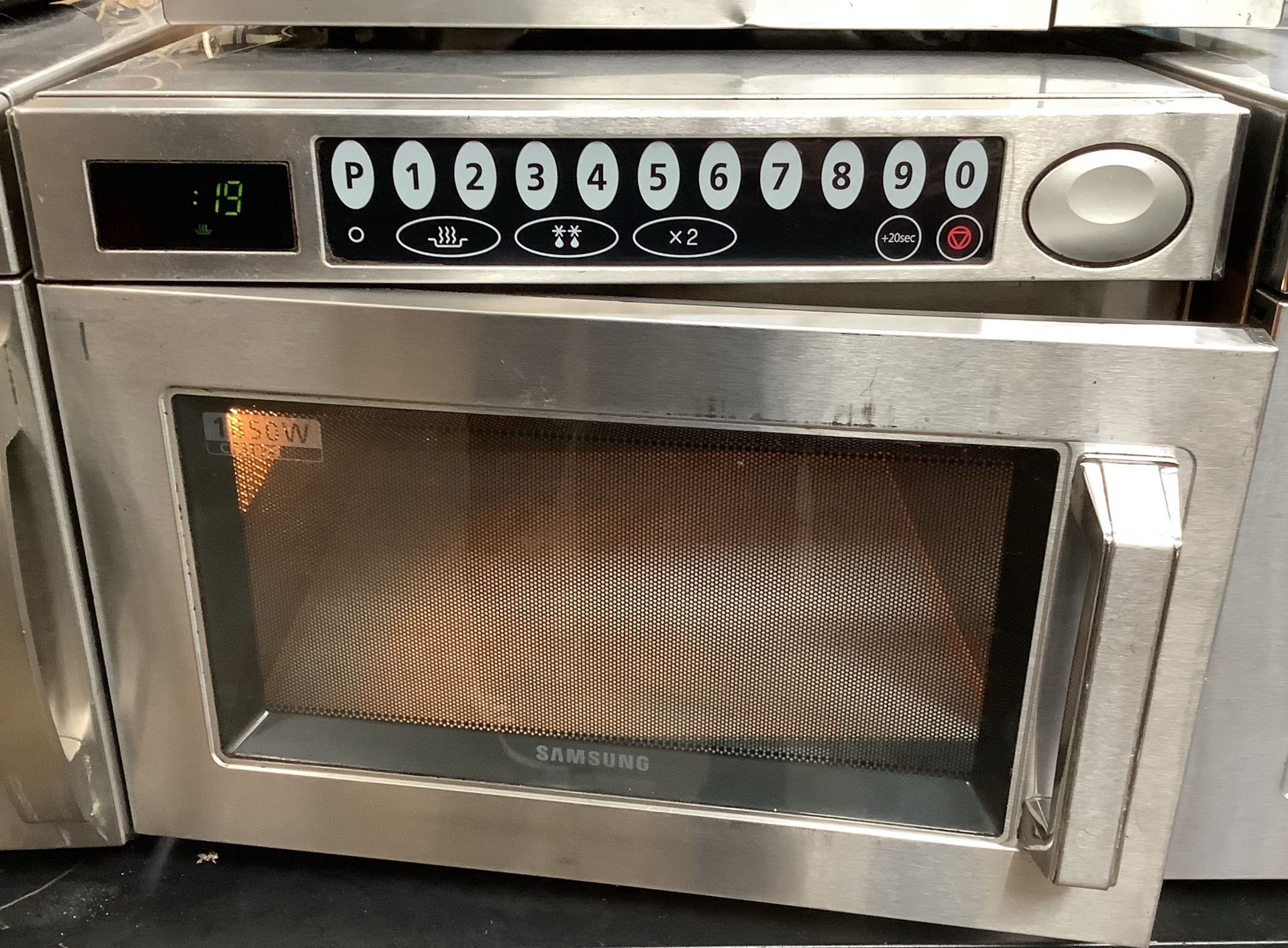 Samsung 1850w Commercial Microwave - Image 2 of 2