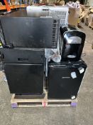 LARGE PALLET OF ASSORTED ELECTRONICS/TOOLS/DIY/HOMEWARES - £1000 - £3000 - GRADE U