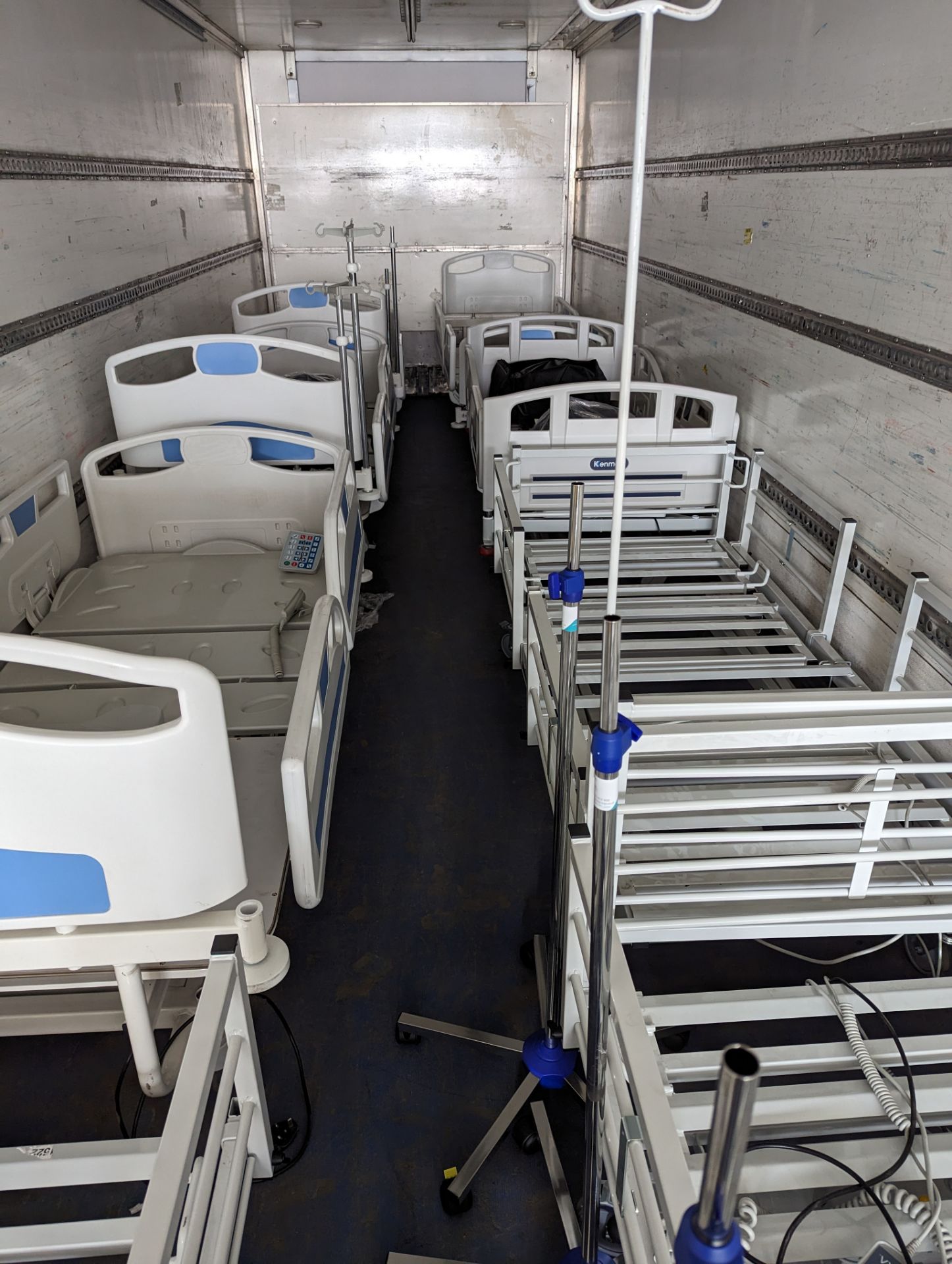Oska Fully Adjustable Electric Hospital Bed - Image 3 of 3