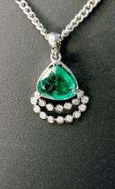 Beautiful Natural Emerald Pendant With Diamonds & Platinum 950