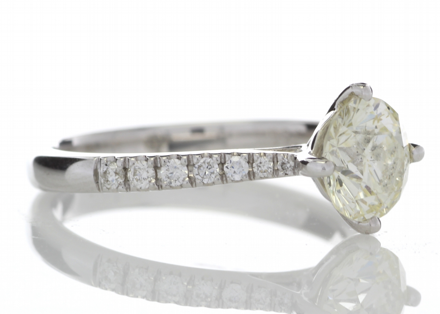 18ct White Gold Solitaire Diamond Ring With Stone Set Shoulders (1.15) 1.30 Carats - Image 2 of 5
