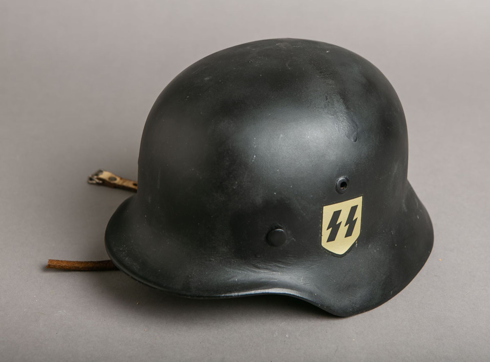 Stahlhelm (2. WK) - Image 2 of 3