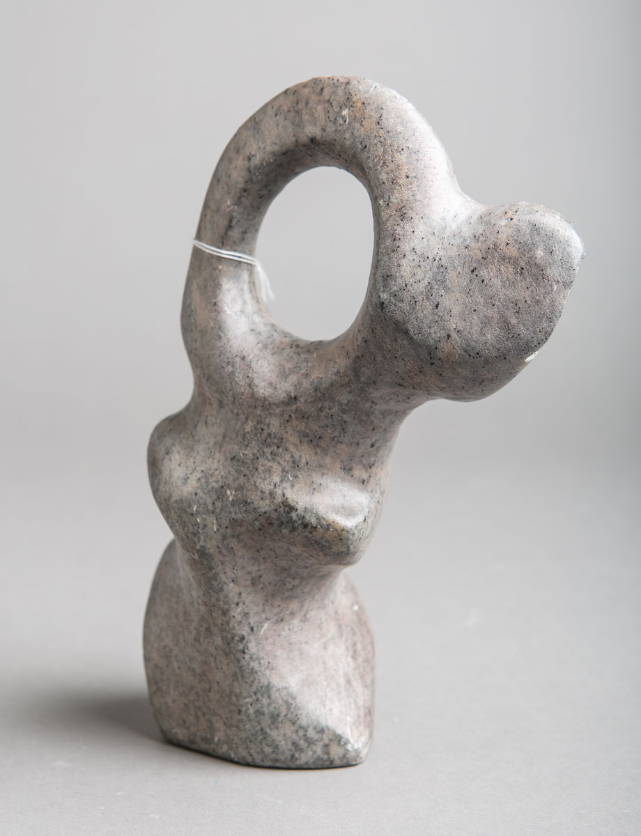 Arlook, George (geb. 1949), Inuit-Figur "Mädchen" (Arviat)