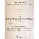 Große Verleihungsurkunde über die Kriegsverdienstmedaille (2. WK, 1943)