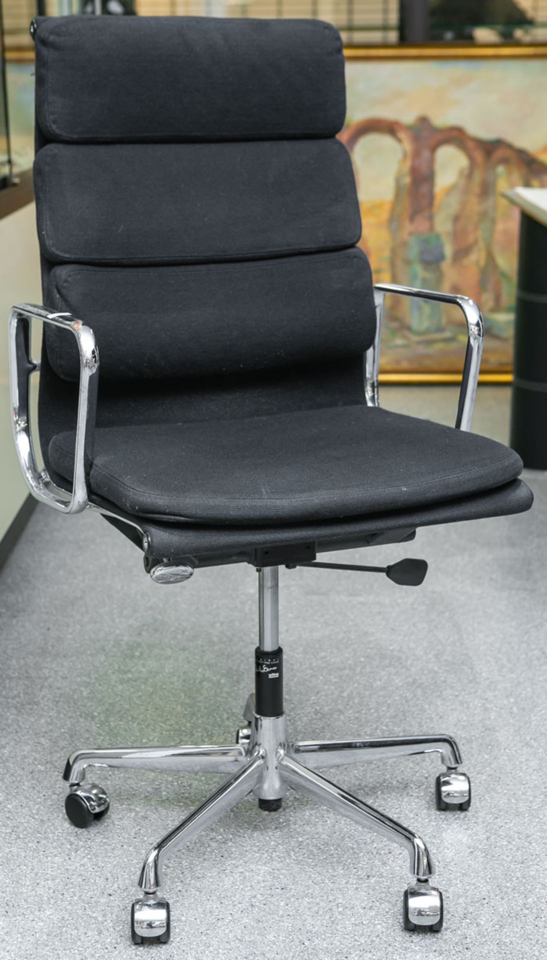 Bürostuhl / Armlehnstuhl "EA 119" (Vitra, Norwegen, midcentury)