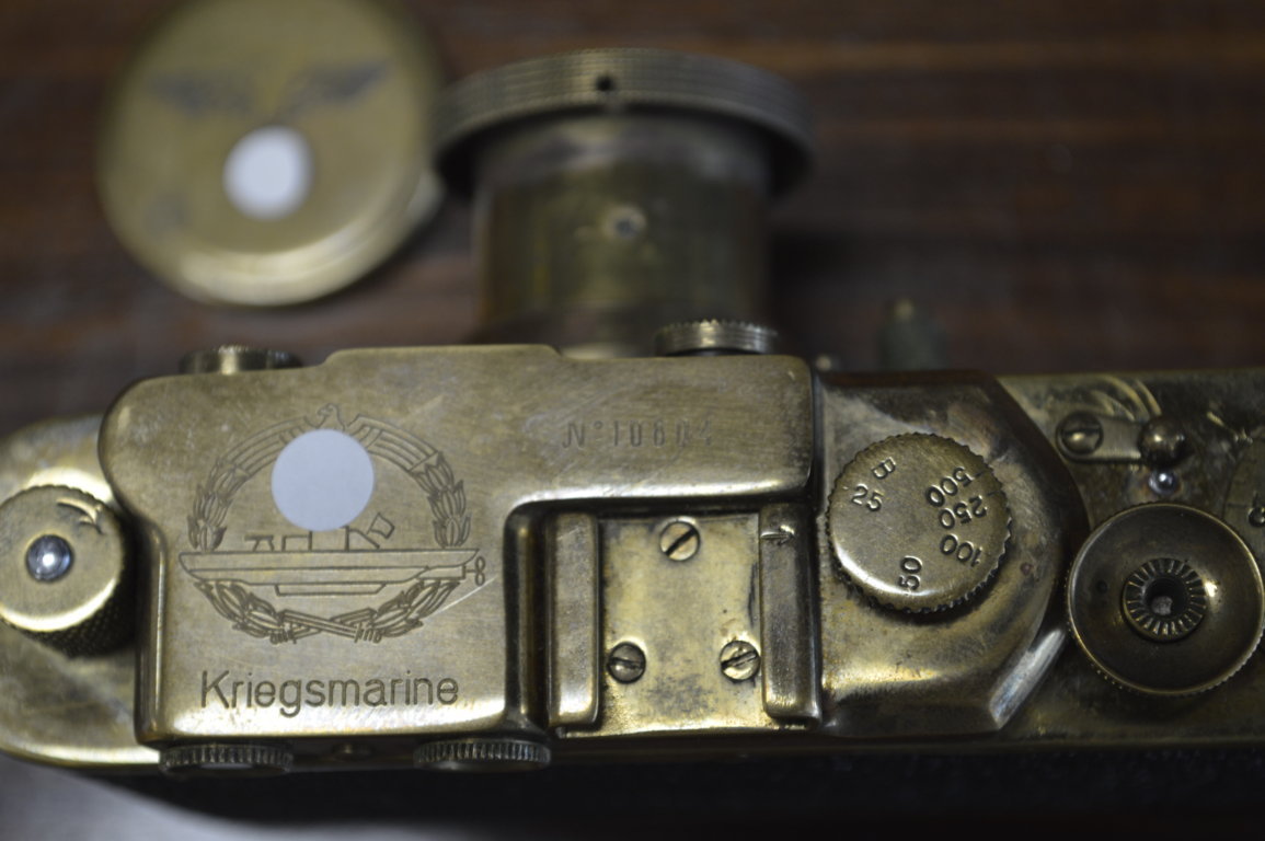 Leica Fotoapparat für einen Berichterstatter d. Kriegsmarine (Drittes Reich) - Image 9 of 14