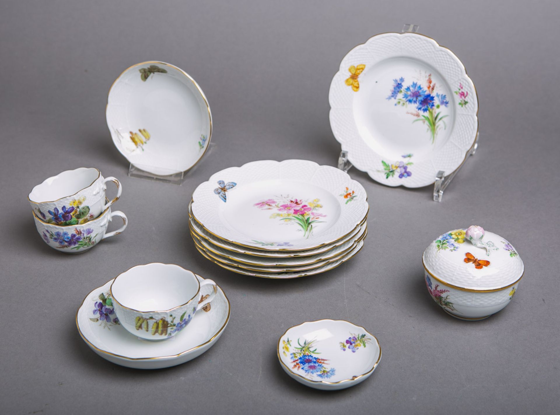 13-teiliges Konvolut von Porzellanteilen (Meissen)