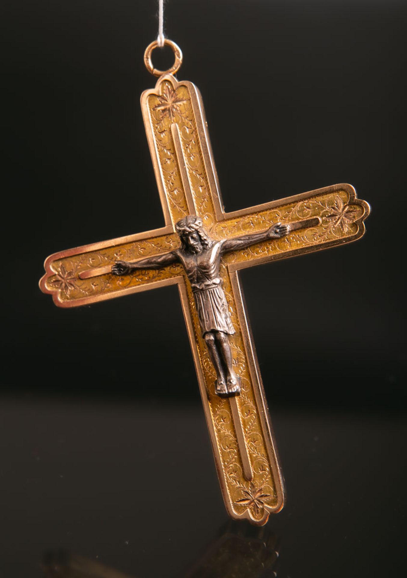 Pektorale / Brustkreuz eines Bischofs mit innenliegender Stoffreliquie (wohl Russland, 2. Hälfte 19.