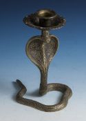 Kerzenständer in Form einer Kobra / Schlange (wohl Ägypten, um 1900)