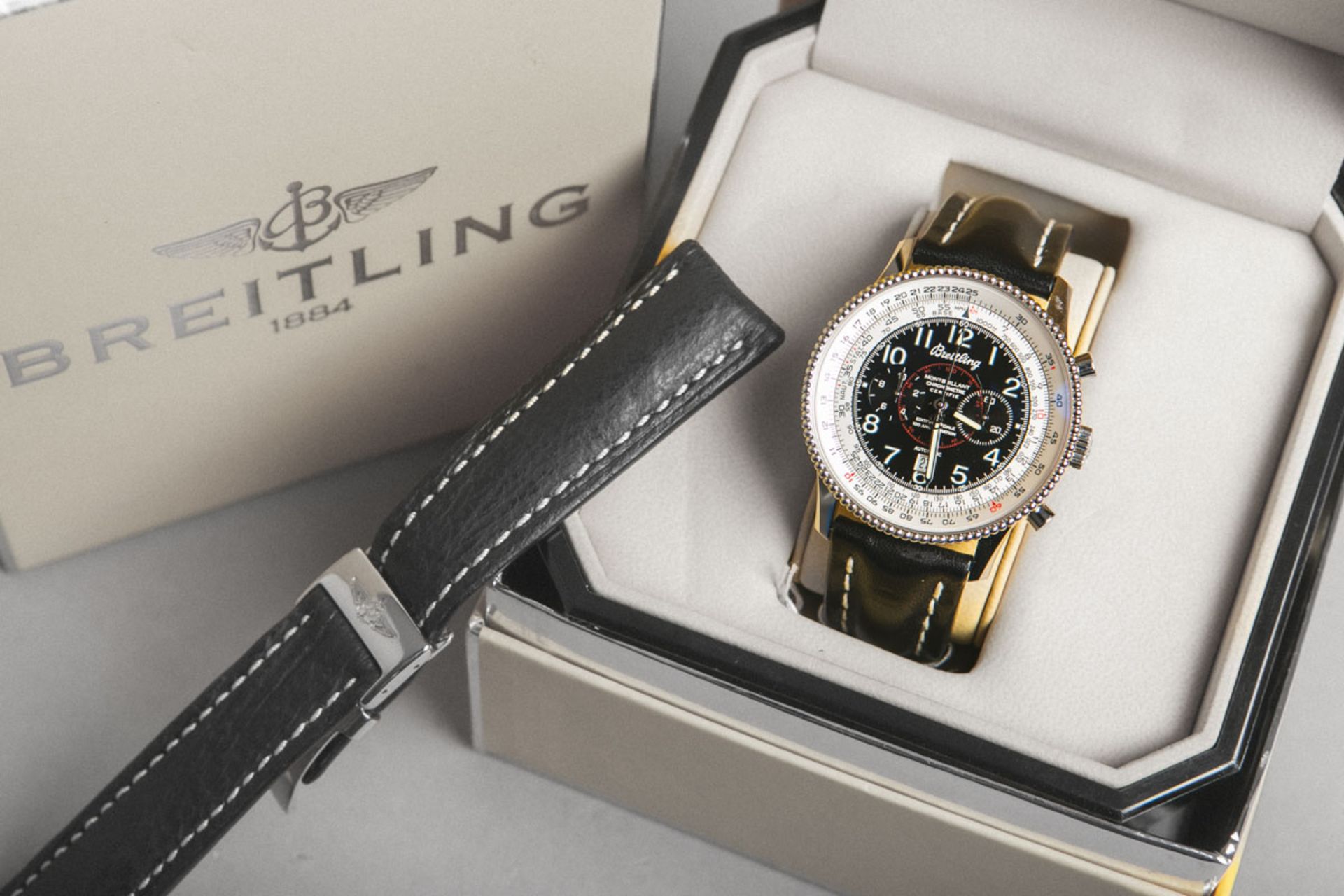 Breitling - Herrenarmbanduhr "Montbrillant 1903 Navitimer"