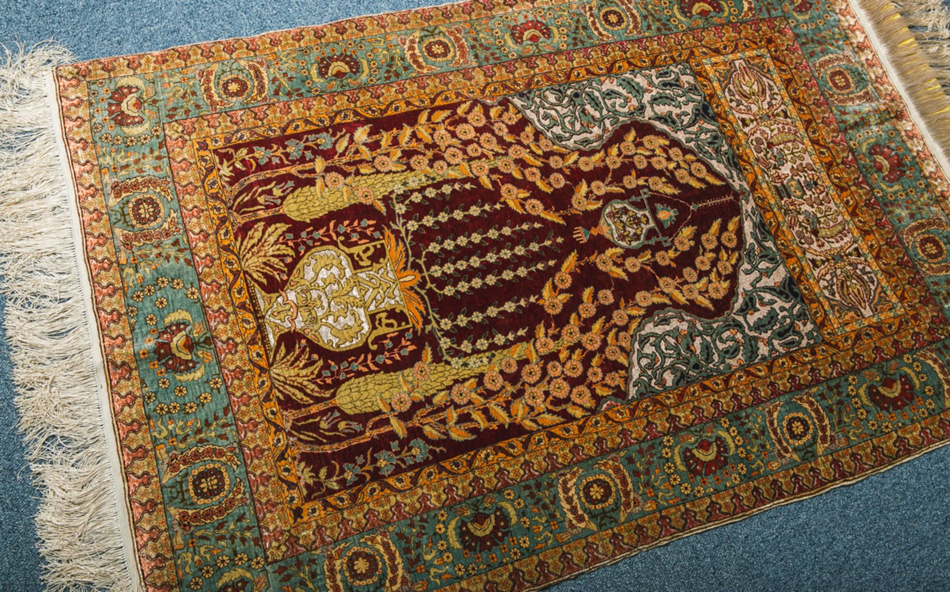 Teppich (Herkunft u. Alter unbekannt)