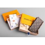 2-teiliges Set von Agenda-Poth und Kalender (Louis Vuitton)