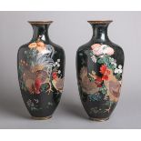 Paar Cloisonné-Vasen (Japan, wohl Meiji-Zeit)