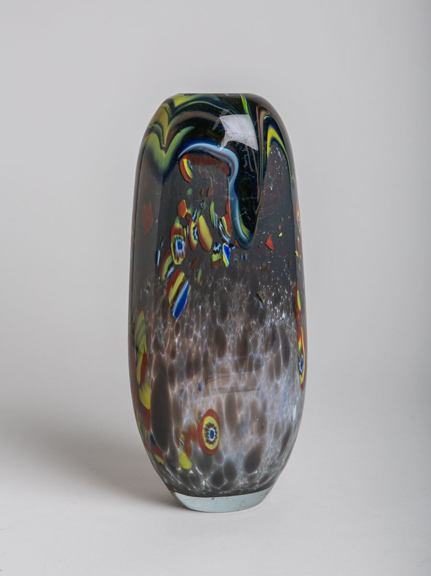 Vase (Murano, Italien), klares Glas m. bunten Aufschmelzungen