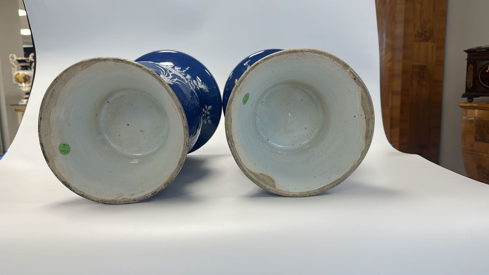 Vasenpaar (China, wohl 19. Jh.) - Bild 7 aus 9