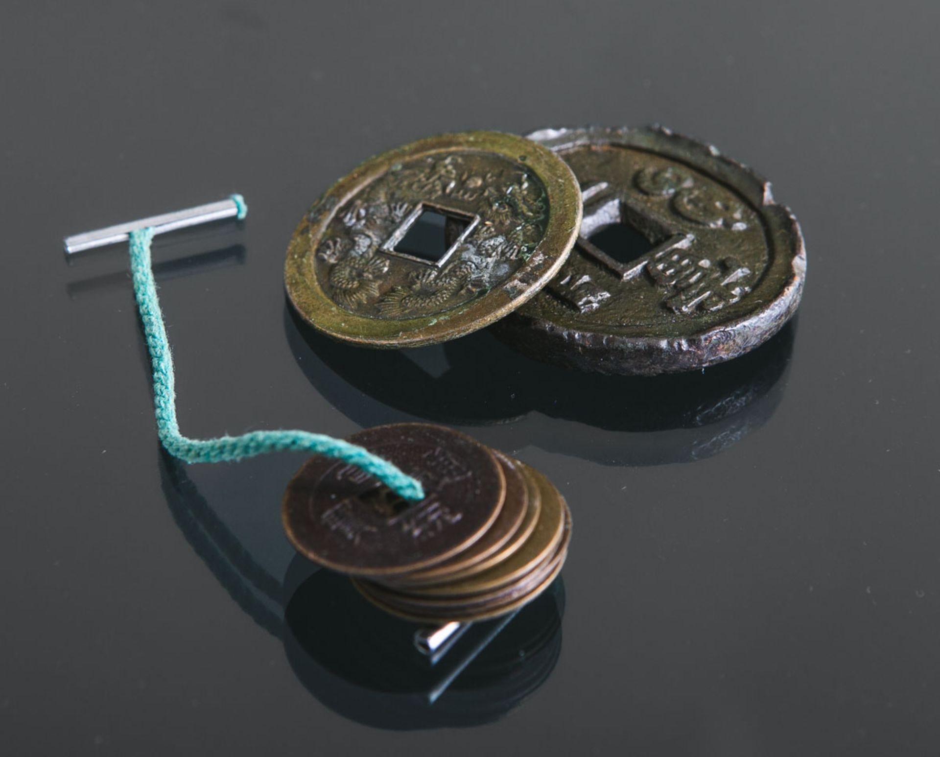 Konvolut alter chinesischer Münzen