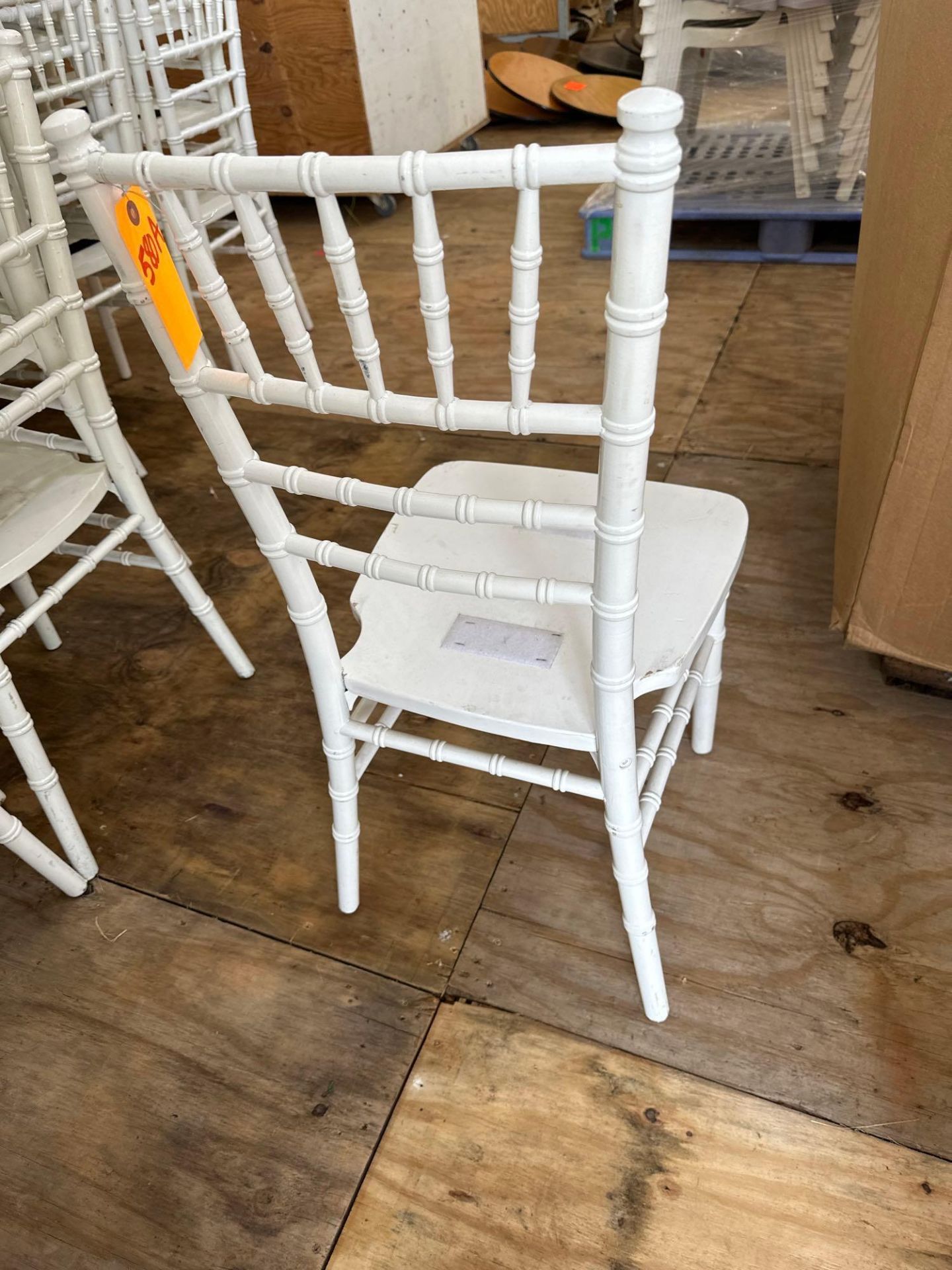 White Wood Chiavari no pad - Image 4 of 9