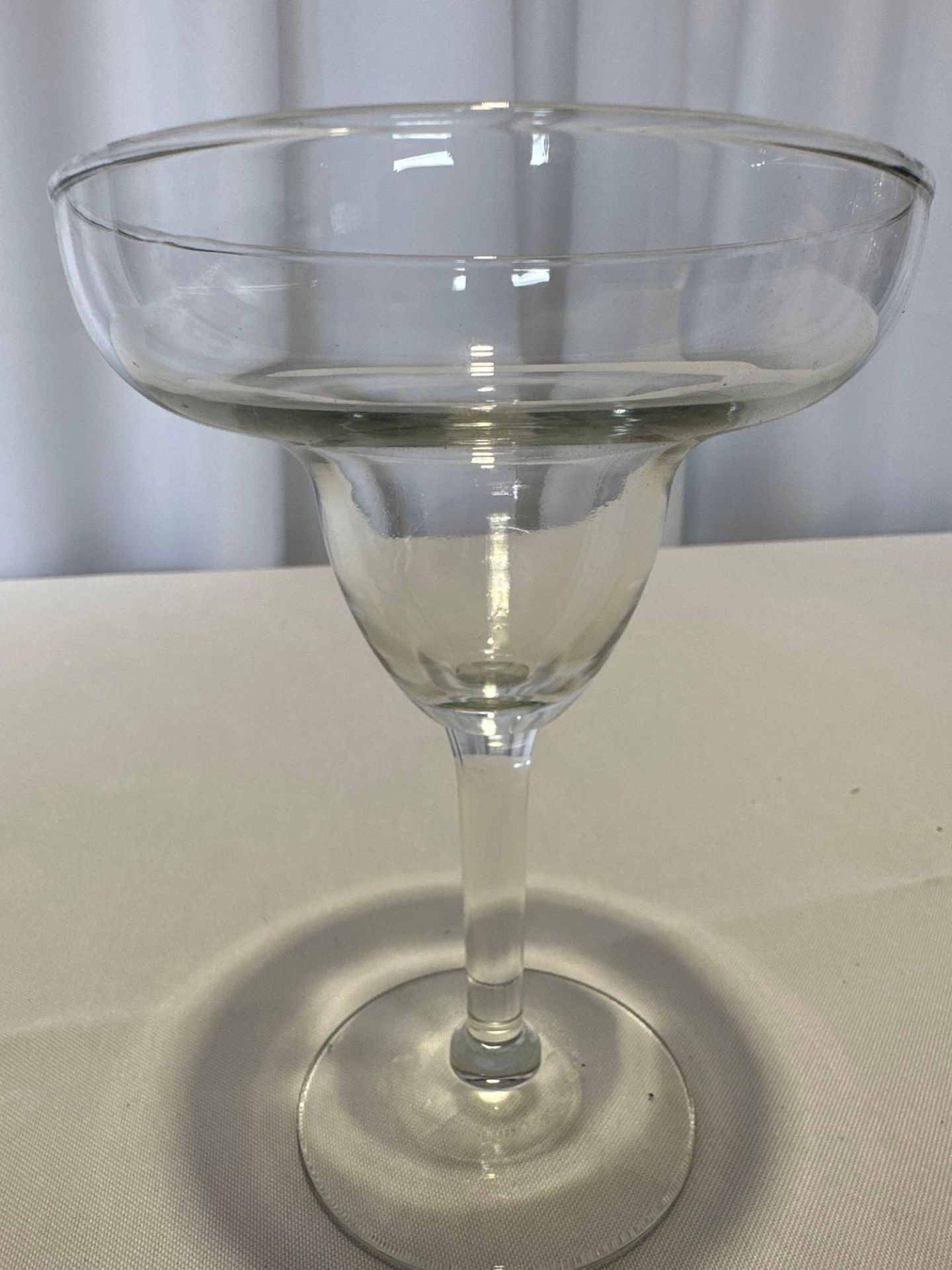 9oz Margarita Glass 8429 Libbey (Crate Chargers 14 X $8 each will be added to your invoice)Â