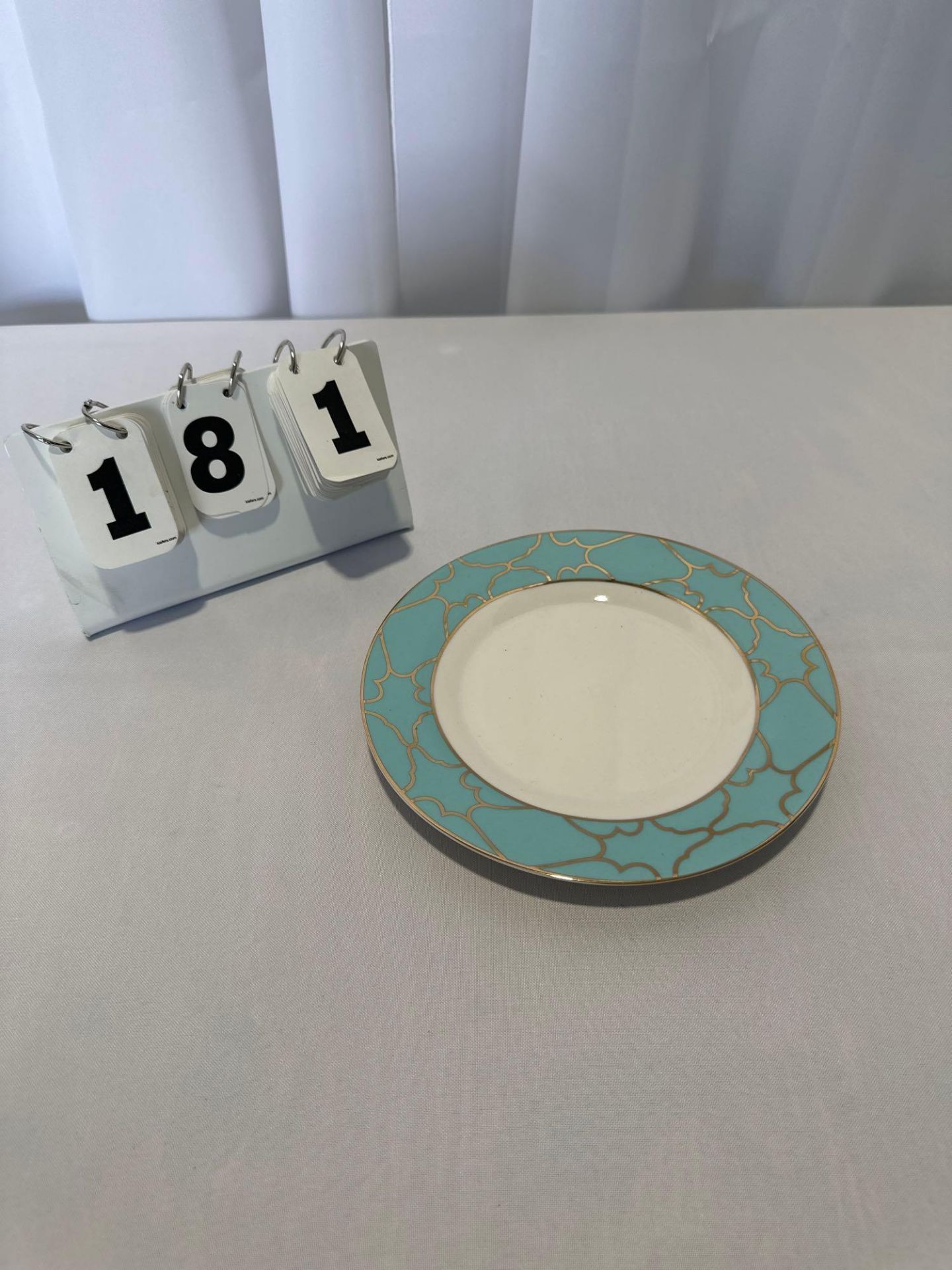 8" Margo Tiffany Blue Plate (NO crate charges)