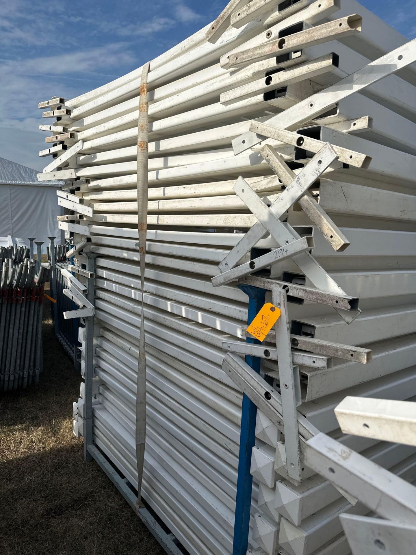 6ft White Resin Fence (good to fair condition)