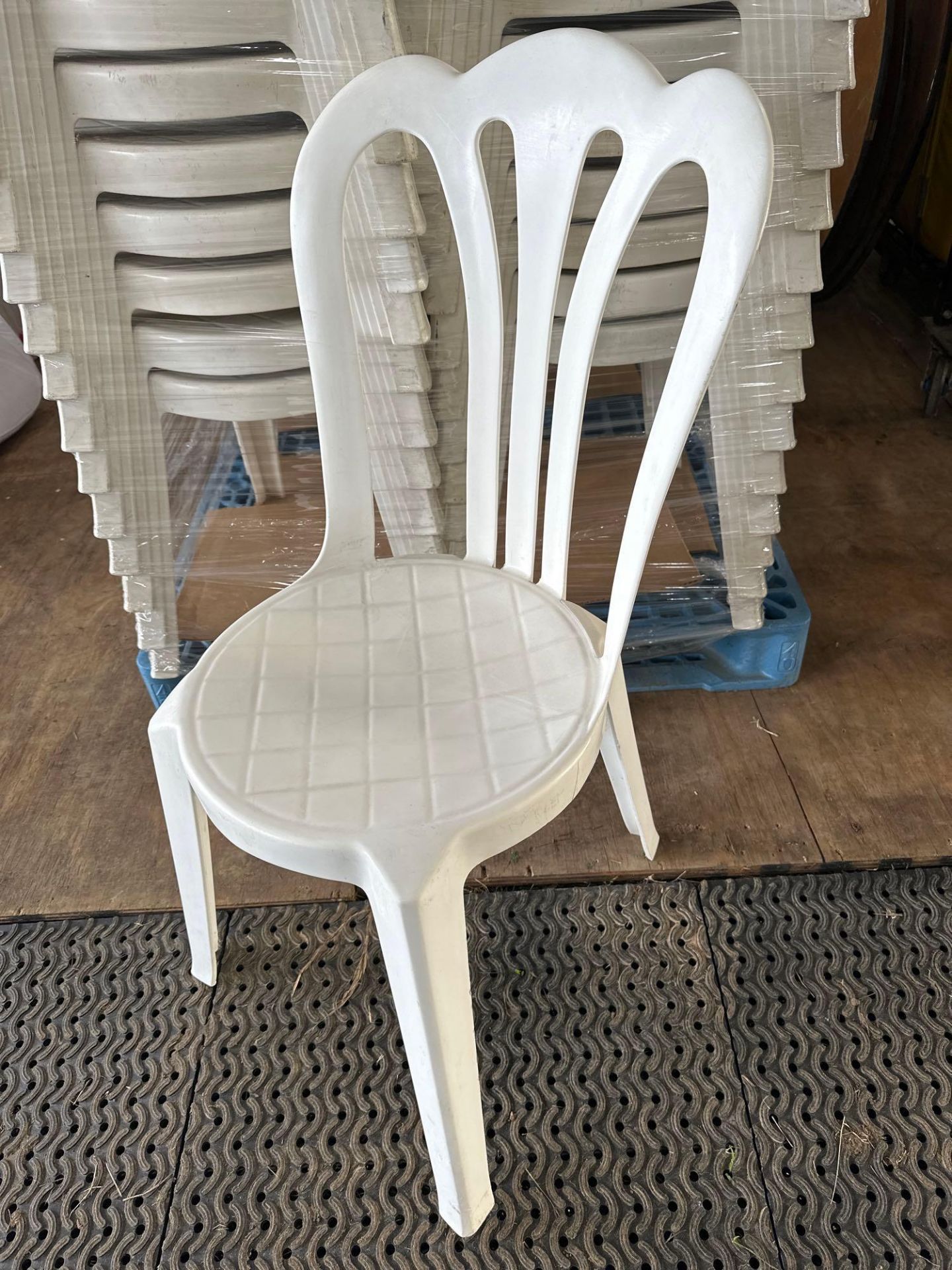 White Scallop Chair