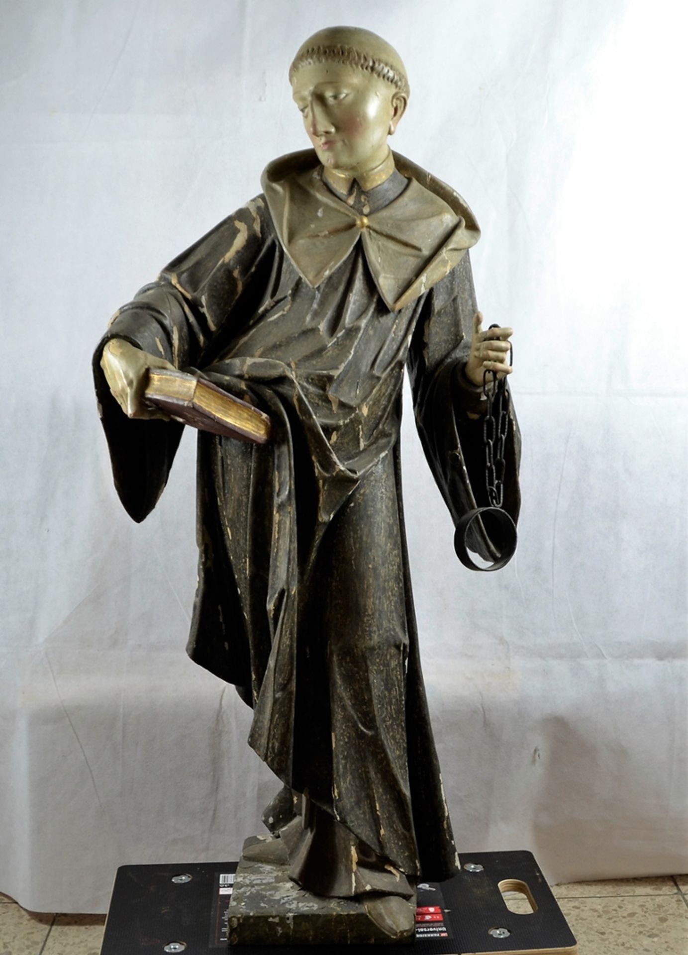 Hl. Leonhard große Schnitzfigur Kirchenfigur um 1780 ca. 108 cm