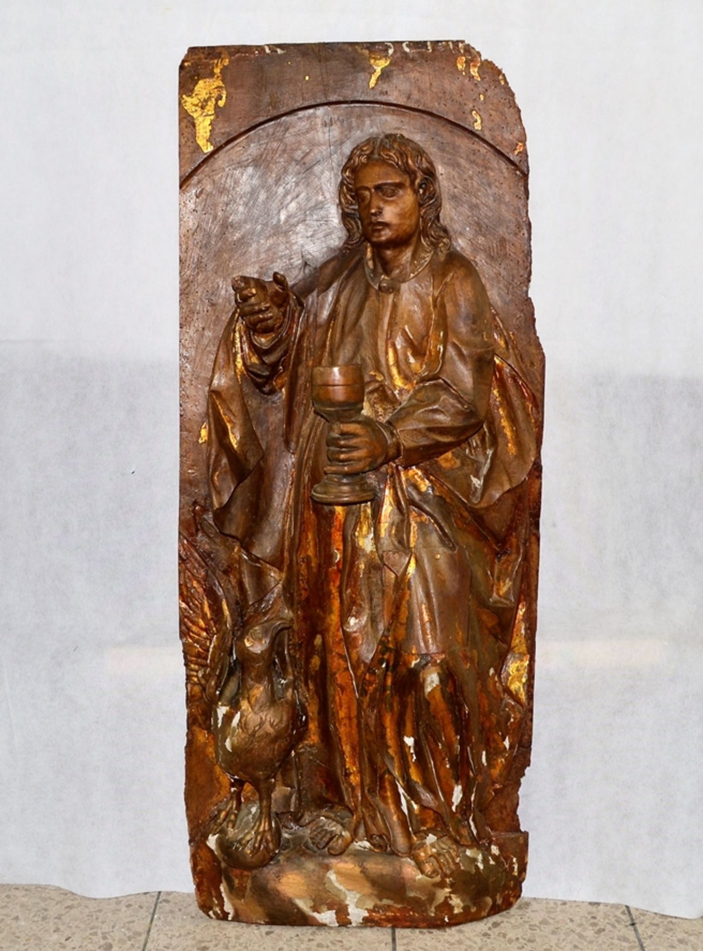 Hl. Johannes Evangelist Schnitzrelief Schnitzfigur um 1750 ca. 107 x 43 cm