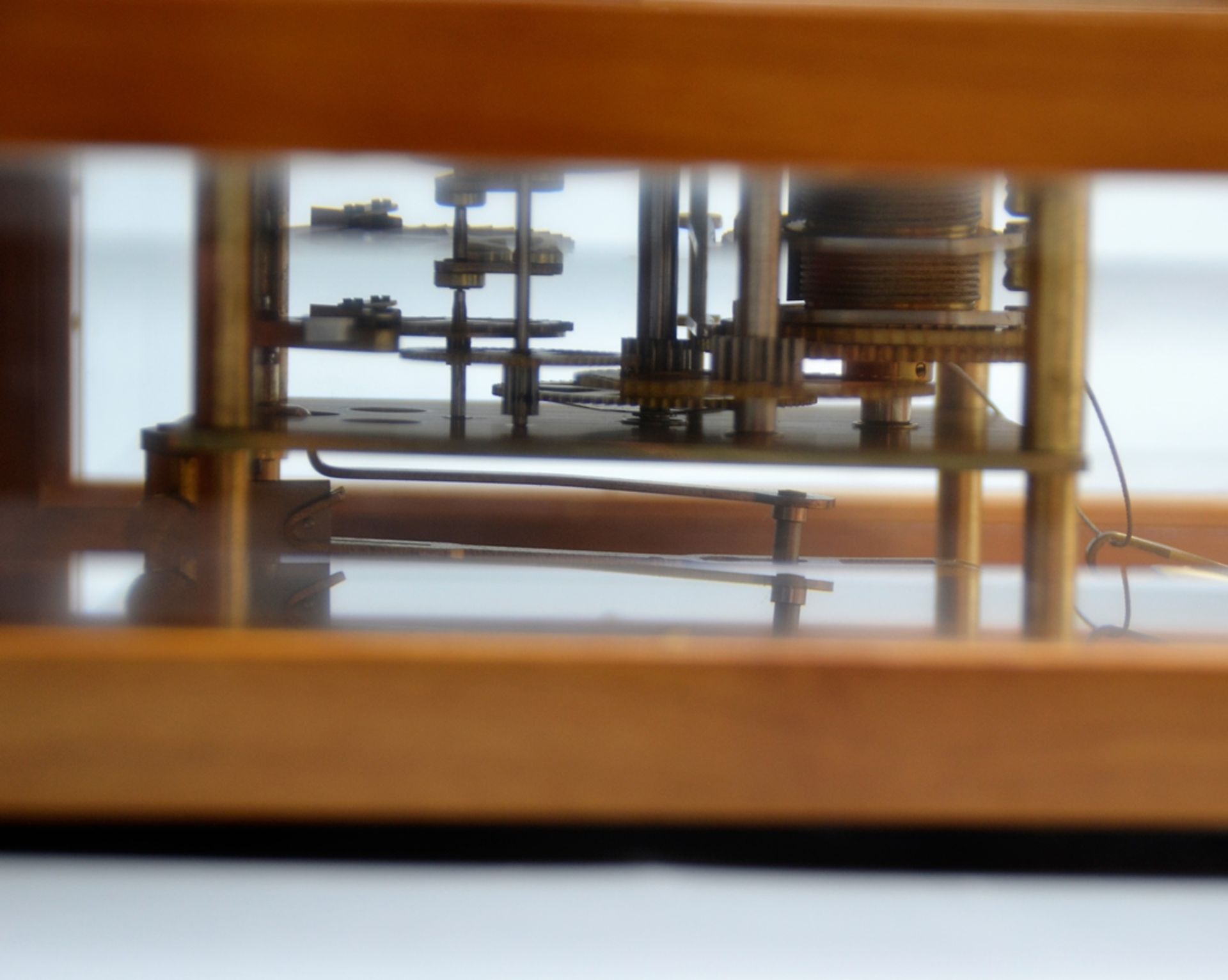 Kieninger Miniatur Seilzugregulator Wanduhr ca. 54 cm, die Uhr läuft an (Ganggenauigkeit u. Laufdau - Bild 5 aus 5