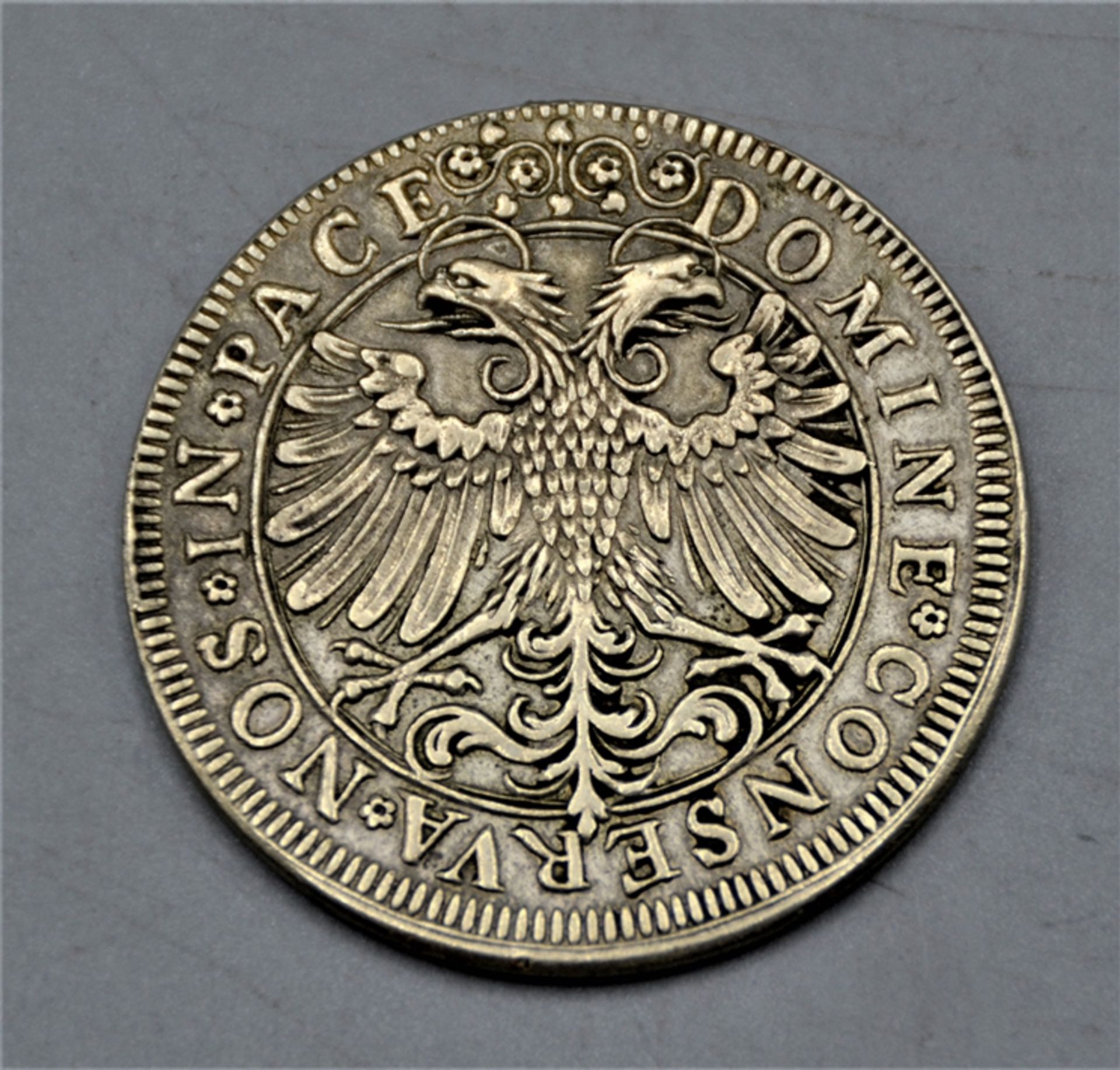 1 Taler 1559 Zürich Stampfer Nachprägung Lauer 19.Jh., Henkelspur, 22,8 g - Image 2 of 2