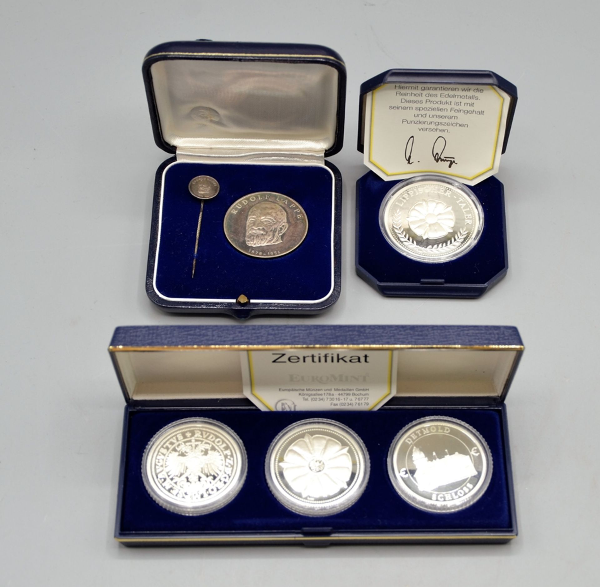 Silbermedaillen Konvolut 5 St., darunter Anstecknadel u. Medaille Rudolf Lappe, Lippischer Taler et