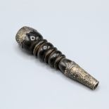 Horn Pfeife wohl tibetisches Ritual Objekt, ca. 13,5 cm