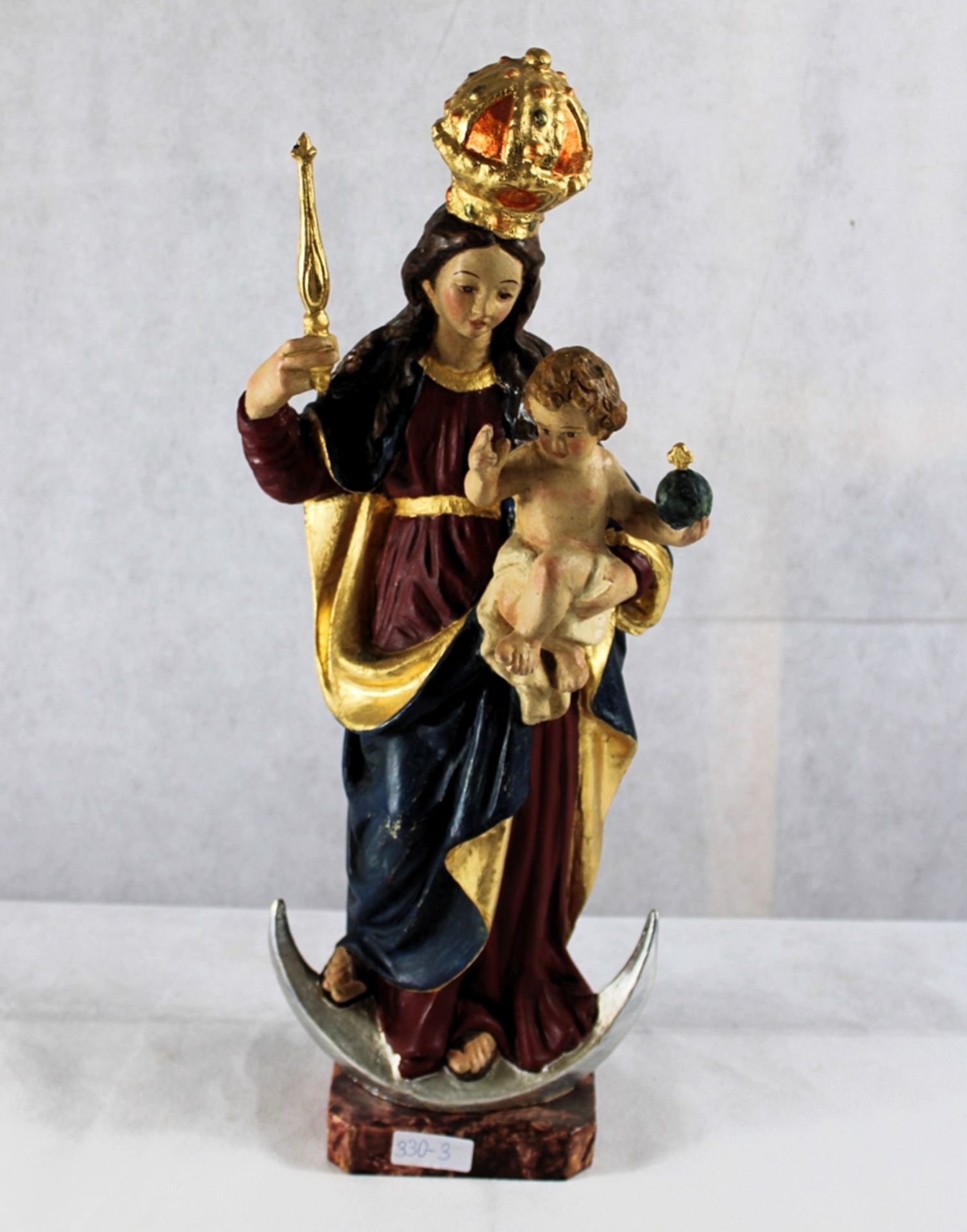 Mondsichelmadonna Patrona Bavariae Schnitzfigur 20 Jh. ca. 49 cm